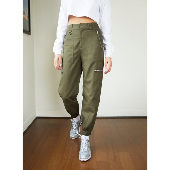 Aritzia Pants - ARITZIA TNA Cargo Jogger in Mossy Stone-XXS